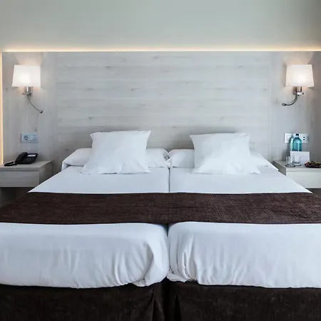 Hotel Helios Lloret 4*