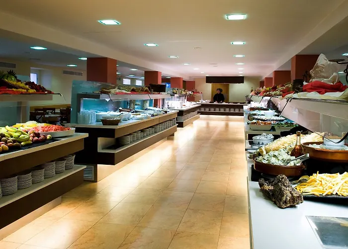 Helios Lloret Отель