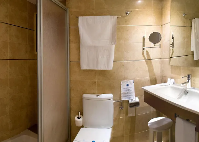 Helios Lloret Льорет-де-Мар