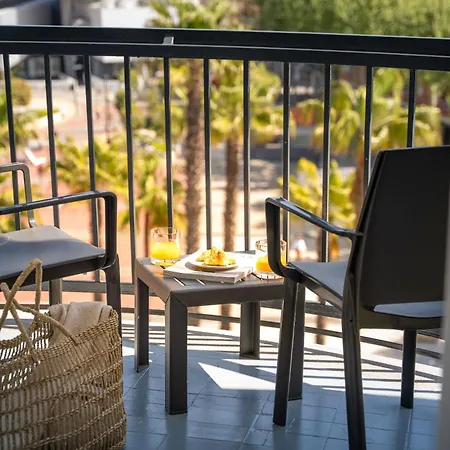 Helios Lloret ホテル