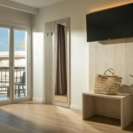 Helios Lloret ホテル 4*
