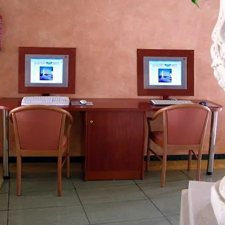 Helios Lloret Λορέτ Ντε Μαρ