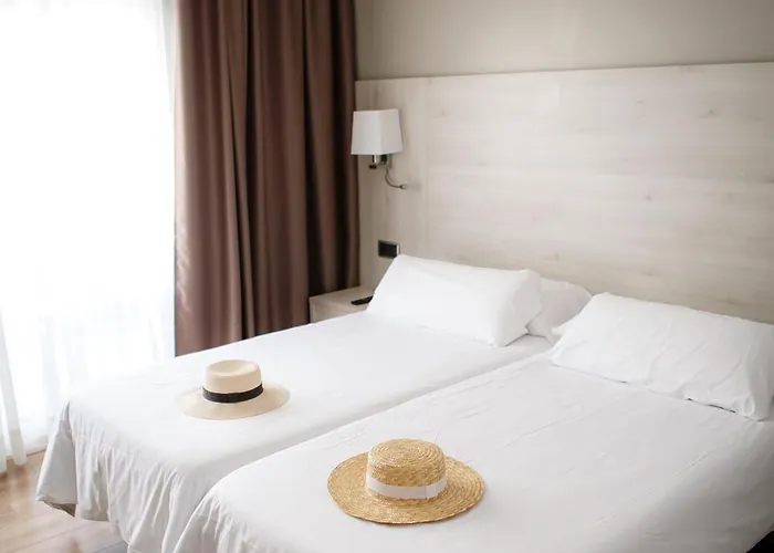 Helios Lloret Szálloda 4*