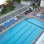Helios Lloret فندق يوريت دي مار